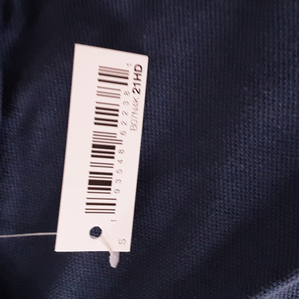 Amazon Essential Shirt - Picture 4 of 5